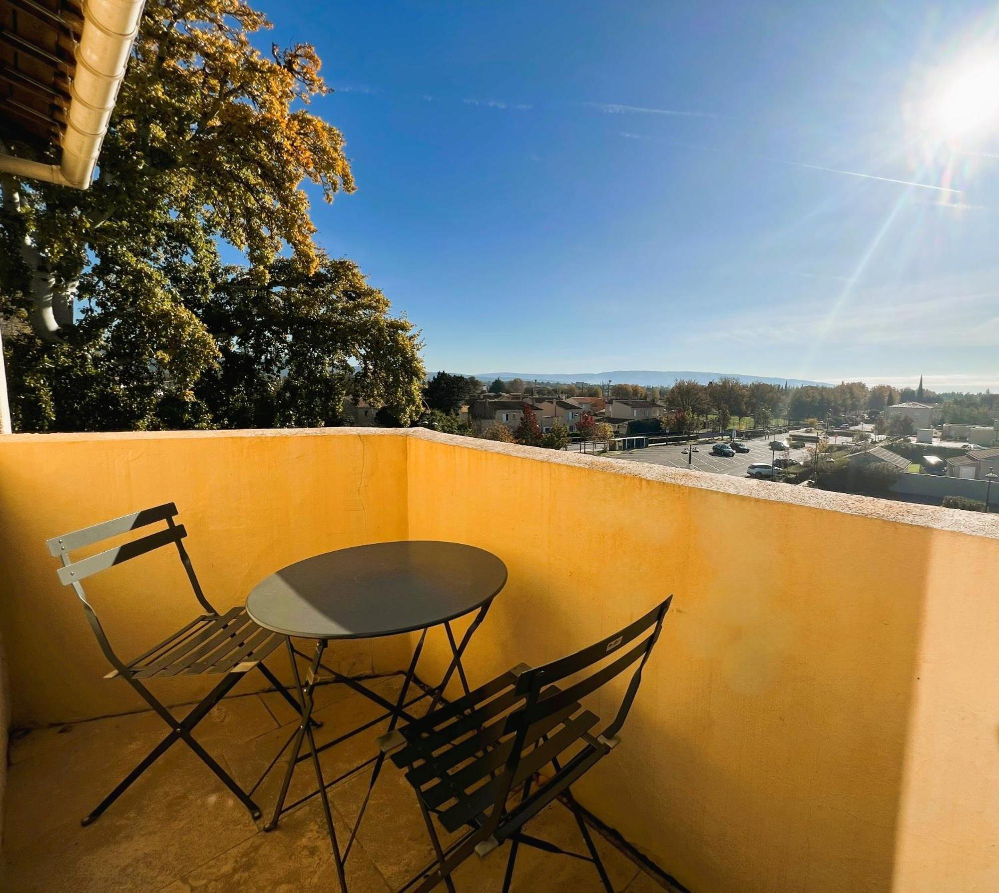 Hotel Les Nevons LʼIsle-sur-la-Sorgue Pokoj fotografie